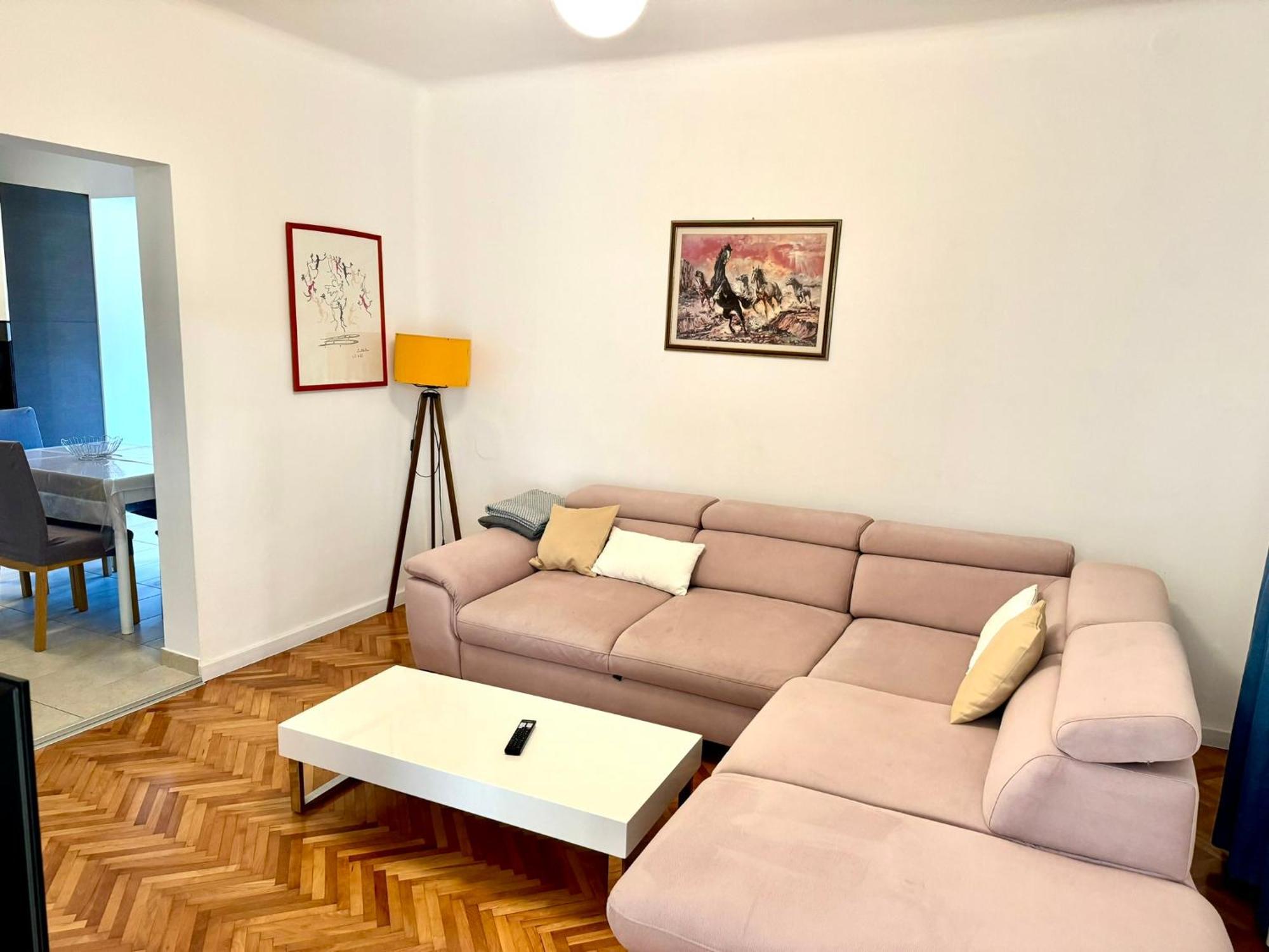 Apartments Mikelic Kampor Zewnętrze zdjęcie