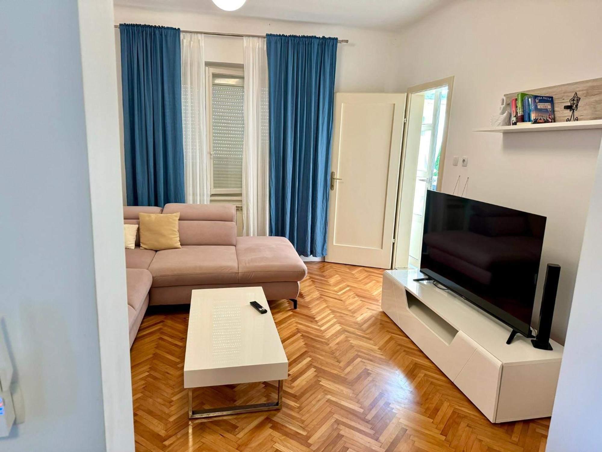 Apartments Mikelic Kampor Zewnętrze zdjęcie